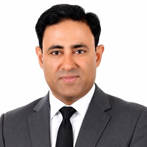 Intakhab Alam executive portrait
